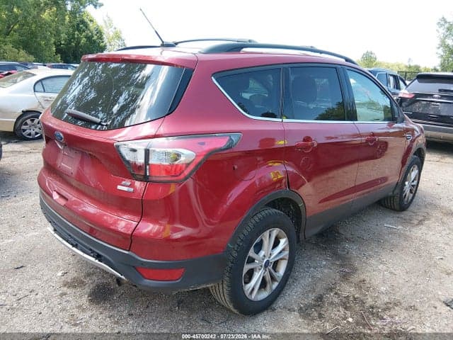 2017 FORD ESCAPE SE 4
