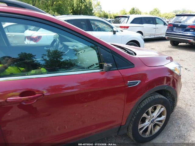 2017 FORD ESCAPE SE 6
