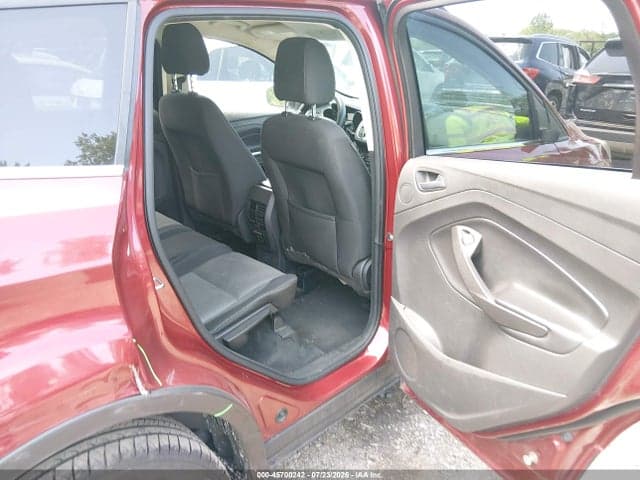 2017 FORD ESCAPE SE 8