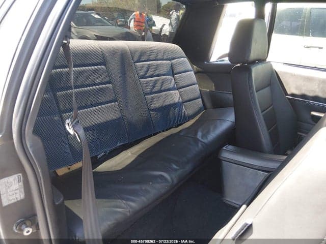 1985 FORD MUSTANG LX 8