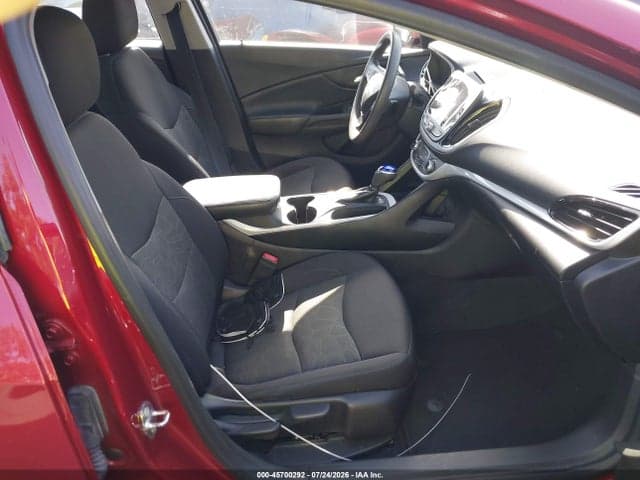 2018 CHEVROLET VOLT LT 5