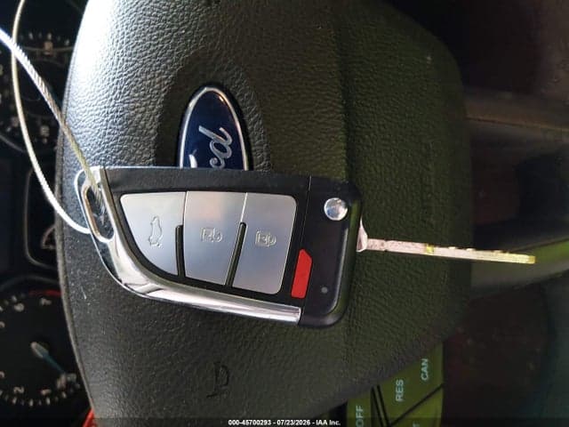 2017 FORD FOCUS SE 11