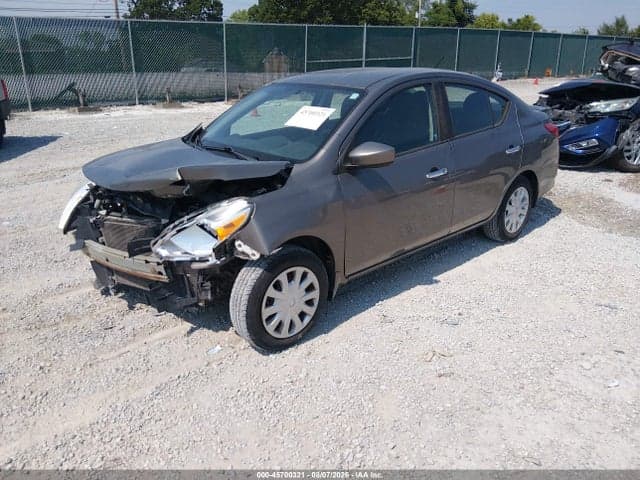 2017 NISSAN VERSA 1.6 SV 2