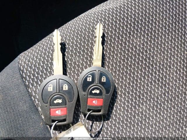 2017 NISSAN VERSA 1.6 SV 11