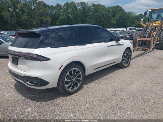 2026 LINCOLN NAUTILUS RESERVE 4