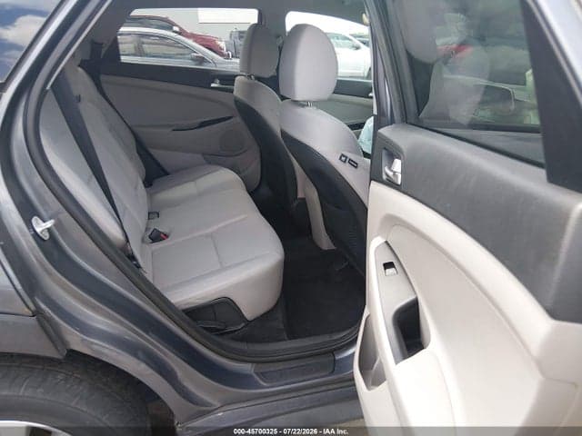 2019 HYUNDAI TUCSON SE 8