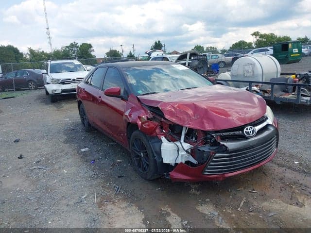 2017 TOYOTA CAMRY LE - 1