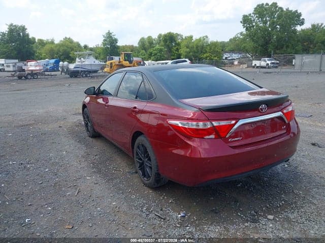 2017 TOYOTA CAMRY LE 3