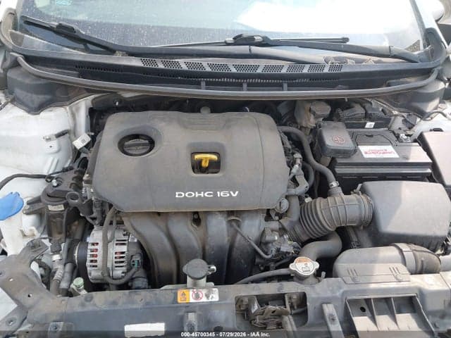 2017 KIA FORTE LX 10