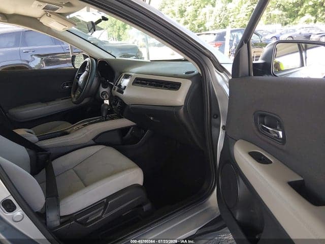 2019 HONDA HR-V LX 5