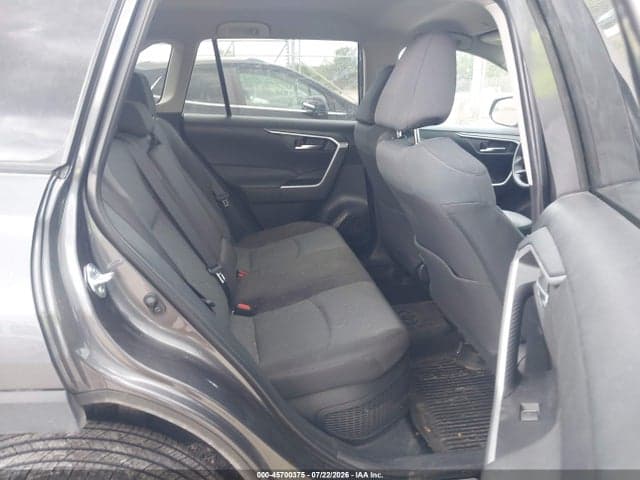 2025 TOYOTA RAV4 HYBRID XLE 8