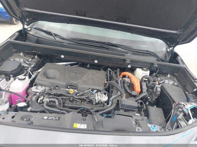 2025 TOYOTA RAV4 HYBRID XLE 10