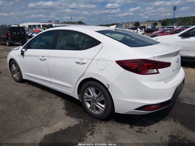 2020 HYUNDAI ELANTRA SEL 3
