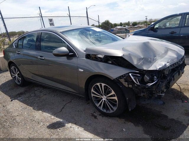 2019 BUICK REGAL SPORTBACK FWD ESSENCE - 1