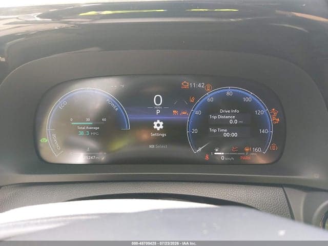 2023 TOYOTA CROWN LIMITED 7