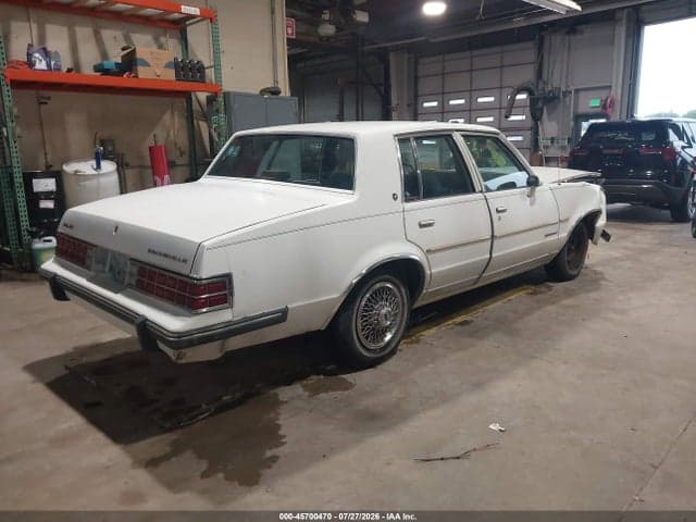 1986 PONTIAC BONNEVILLE 4