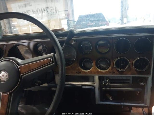 1986 PONTIAC BONNEVILLE 7