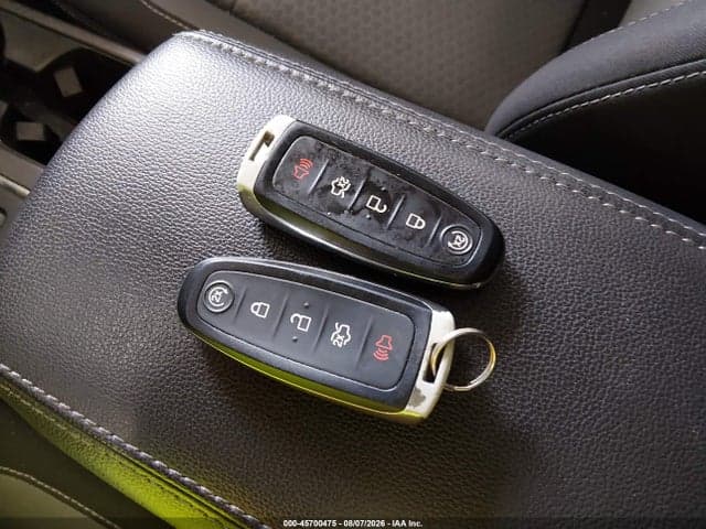 2019 FORD ESCAPE SE 11
