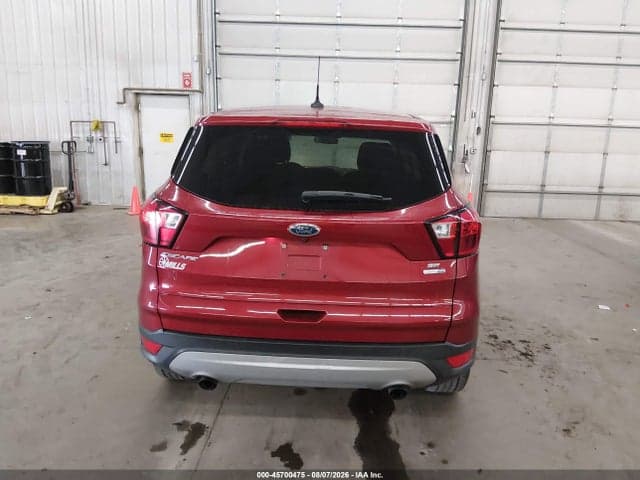2019 FORD ESCAPE SE 17