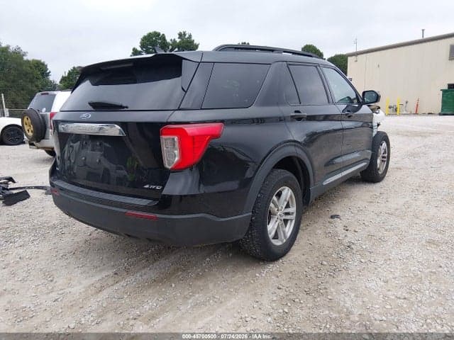 2023 FORD EXPLORER XLT 4