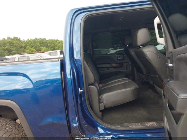 2017 GMC SIERRA 1500 SLT 8