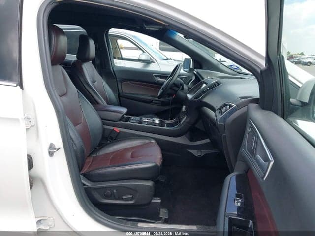 2020 FORD EDGE TITANIUM 5