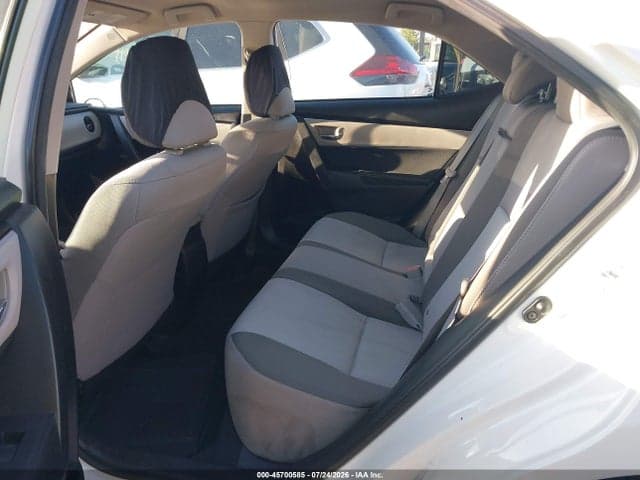 2017 TOYOTA COROLLA LE 8