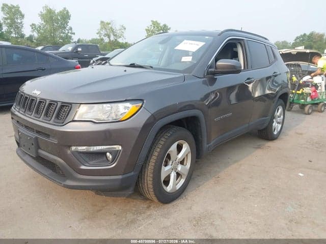 2017 JEEP COMPASS LATITUDE 2