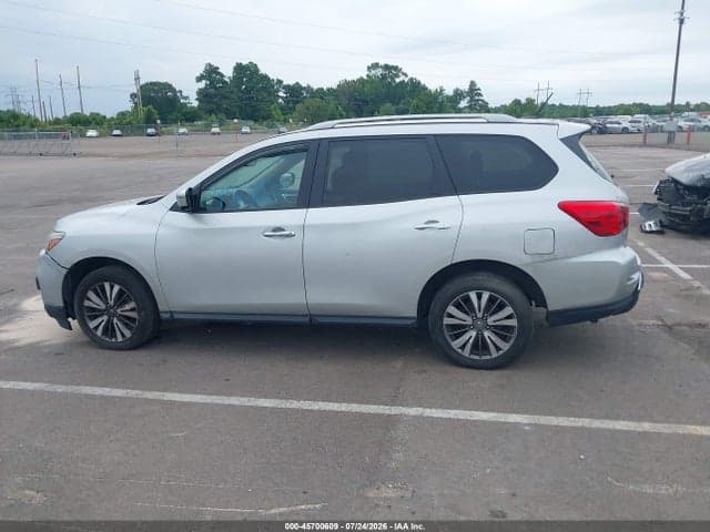 2017 NISSAN PATHFINDER SL 14