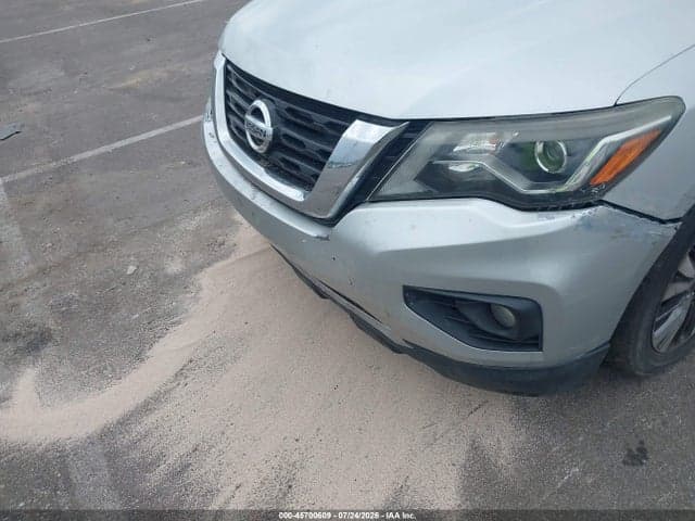 2017 NISSAN PATHFINDER SL 19