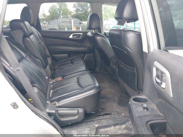 2017 NISSAN PATHFINDER SL 8