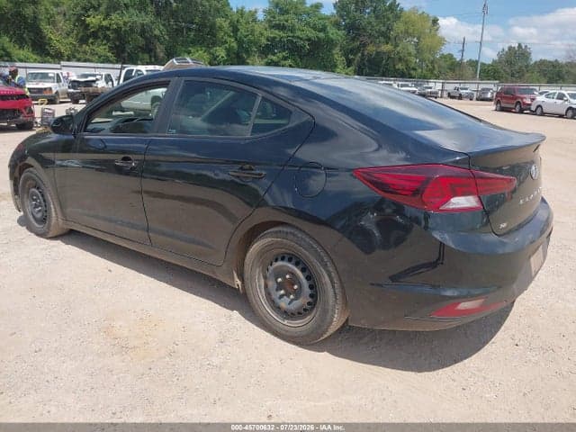 2020 HYUNDAI ELANTRA SE 3