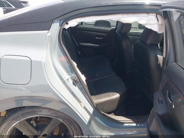 2024 NISSAN SENTRA SR XTRONIC CVT 8