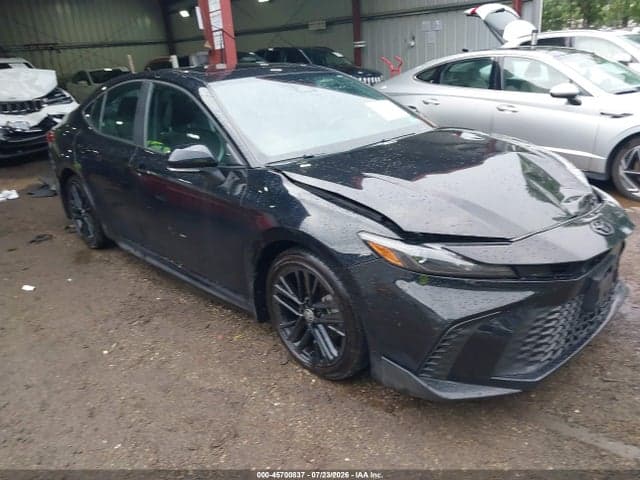2025 TOYOTA CAMRY SE - 1