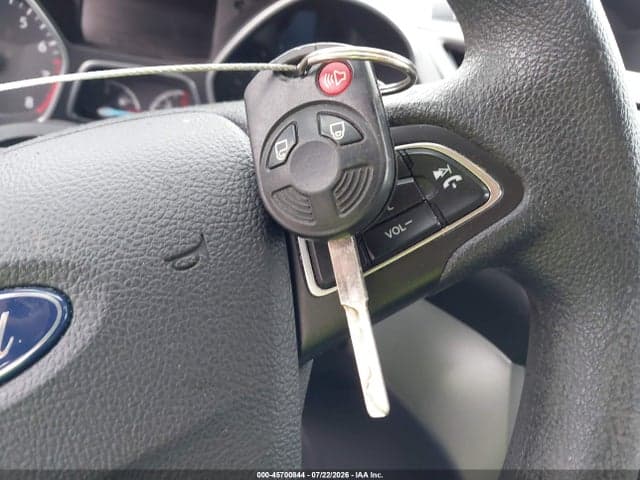 2017 FORD ESCAPE SE 11