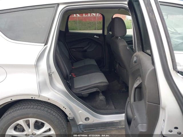 2017 FORD ESCAPE SE 8