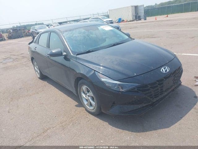 2023 HYUNDAI ELANTRA SE 1