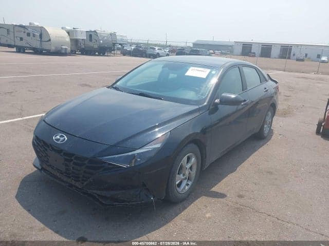 2023 HYUNDAI ELANTRA SE 2