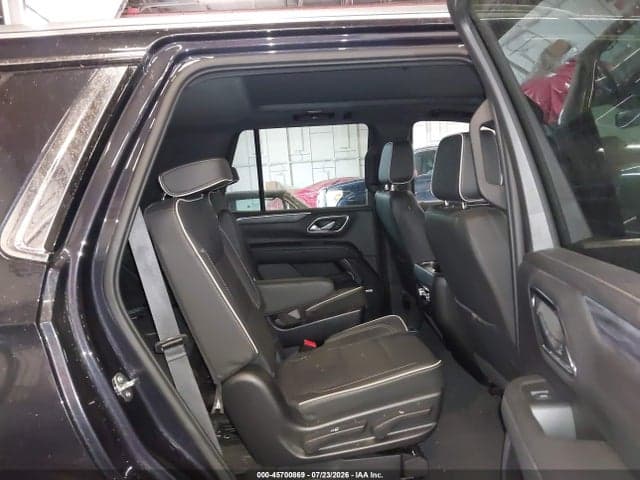 2023 GMC YUKON 4WD SLT 8