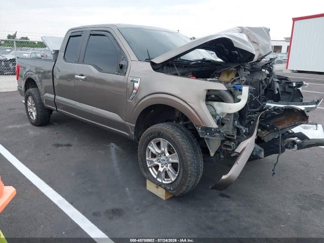 2021 FORD F-150 XLT 1