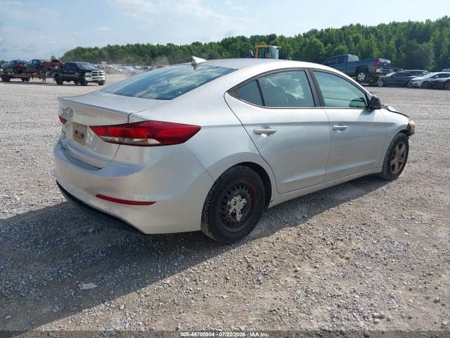 2017 HYUNDAI ELANTRA SE 5
