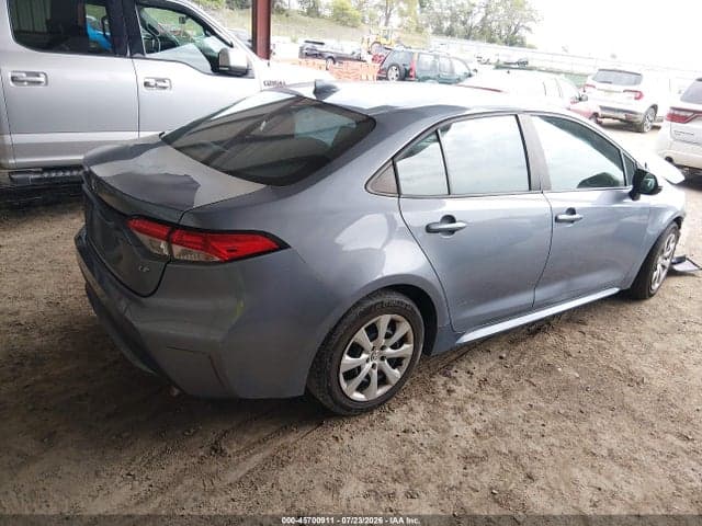 2021 TOYOTA COROLLA LE 4