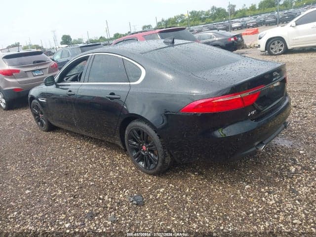 2017 JAGUAR XF 35T PREMIUM 3