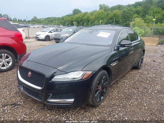 2017 JAGUAR XF 35T PREMIUM 6