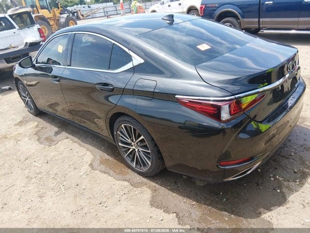 2022 LEXUS ES 350 3