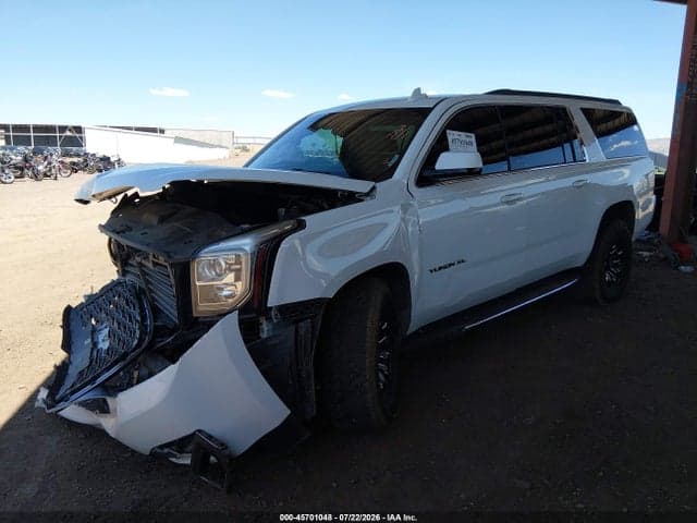 2017 GMC YUKON XL SLT 2