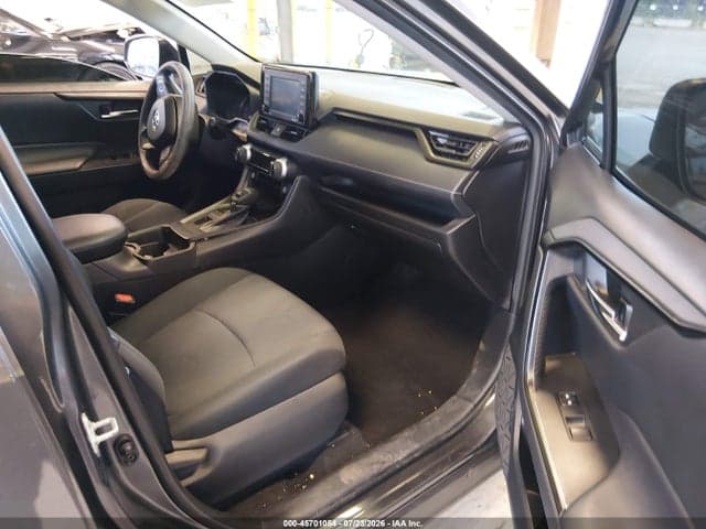 2021 TOYOTA RAV4 XLE 5