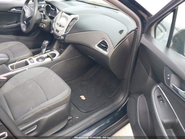 2017 CHEVROLET CRUZE LS AUTO 5