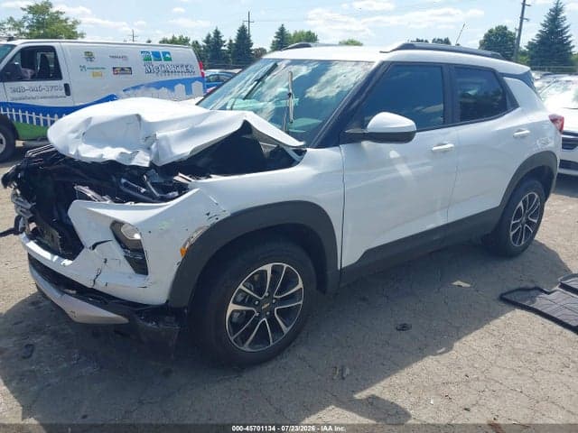 2026 CHEVROLET TRAILBLAZER AWD LT 2