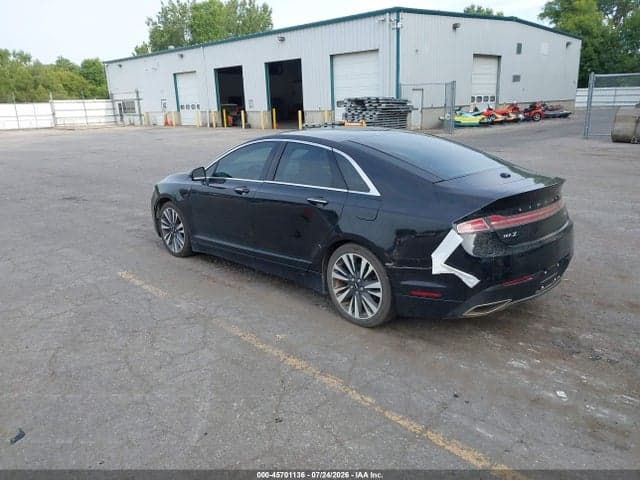 2017 LINCOLN MKZ RESERVE 3